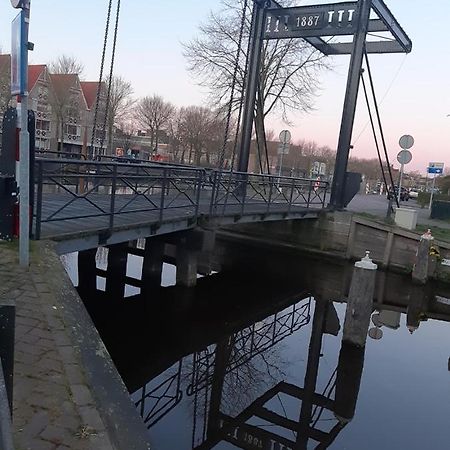 Lekkerwegbijleeuwen, 1 Minuut Naar Hartje Centrum Снек Екстериор снимка