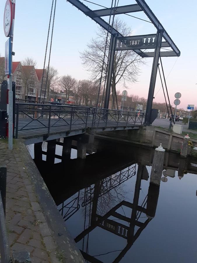 Lekkerwegbijleeuwen, 1 Minuut Naar Hartje Centrum Снек Екстериор снимка